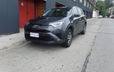 TOYOTA  RAV4 2018 $ 11.990.000.-