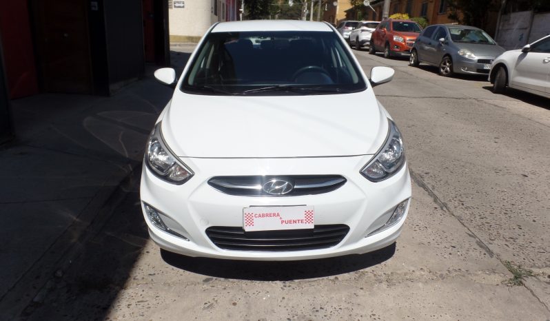 HYUNDAI ACCENT 2019 $ 6.890.000.- lleno