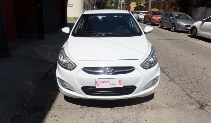 HYUNDAI ACCENT 2019 $ 6.890.000.- lleno