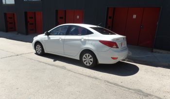 HYUNDAI ACCENT 2019 $ 6.890.000.- lleno