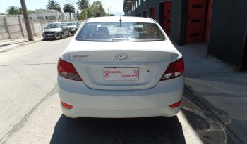 HYUNDAI ACCENT 2019 $ 6.890.000.- lleno